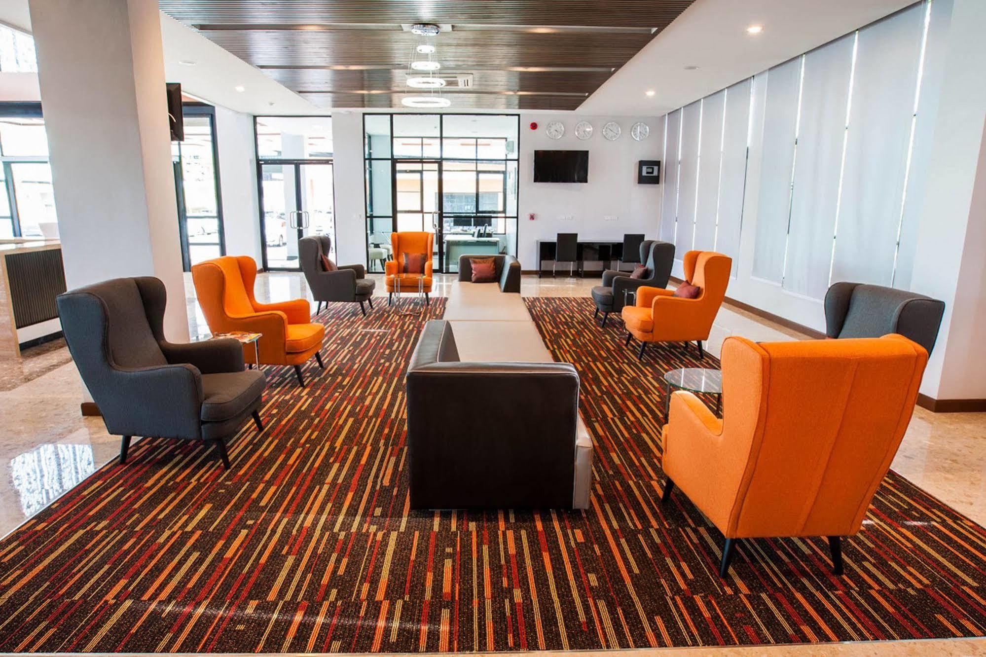 Ac Sportcenter Hotel Hatjaj Kültér fotó